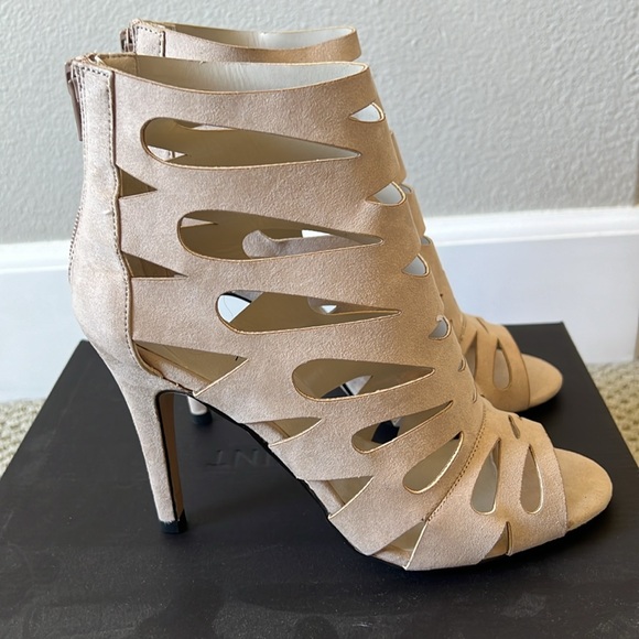 Open Toe Caged Heels - Picture 2 of 7